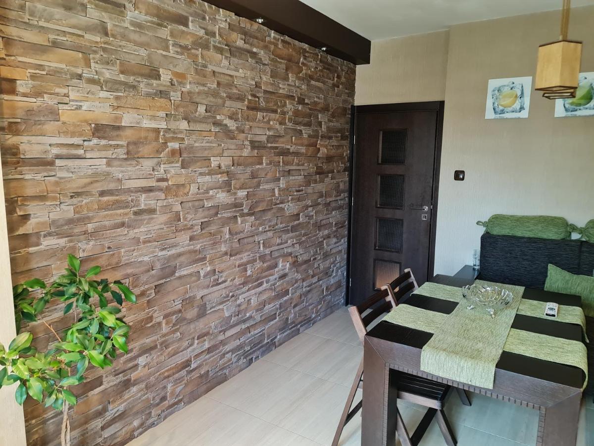 Gh Apartment Vratza Vratsa Luaran gambar