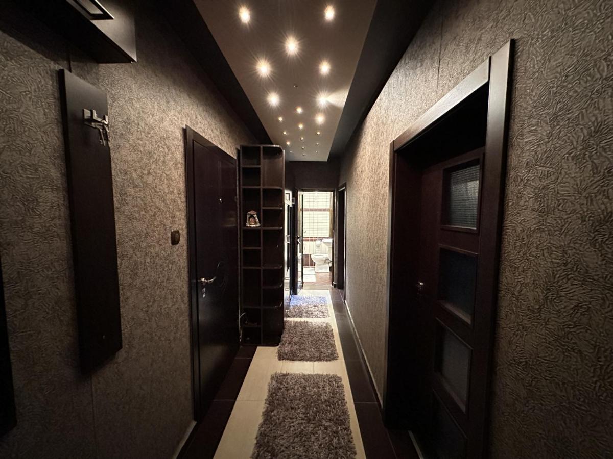 Gh Apartment Vratza Vratsa Luaran gambar
